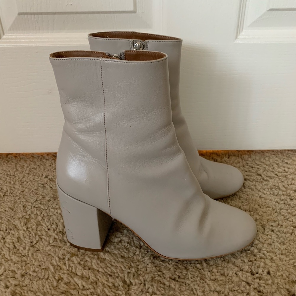 Ankle go go boots